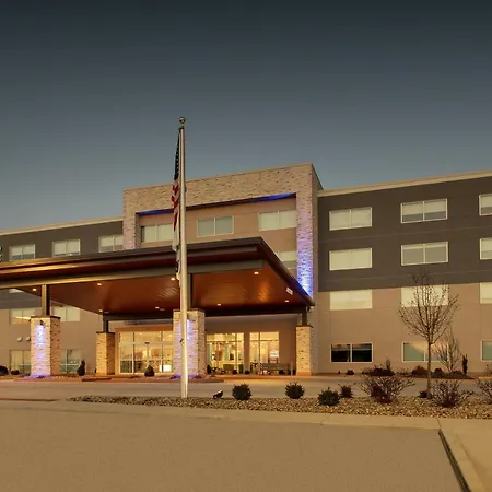 Holiday Inn Express&Suites - Mount Vernon