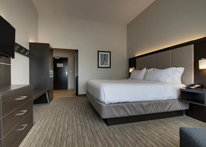 Express & - By Ihg Отель Маунт-Вернон