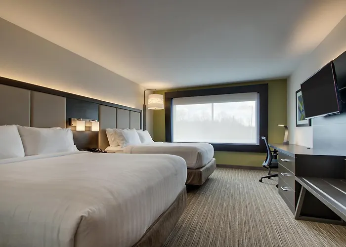 Express & - By Ihg Отель