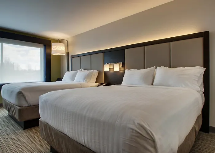 Express & - By Ihg 3*